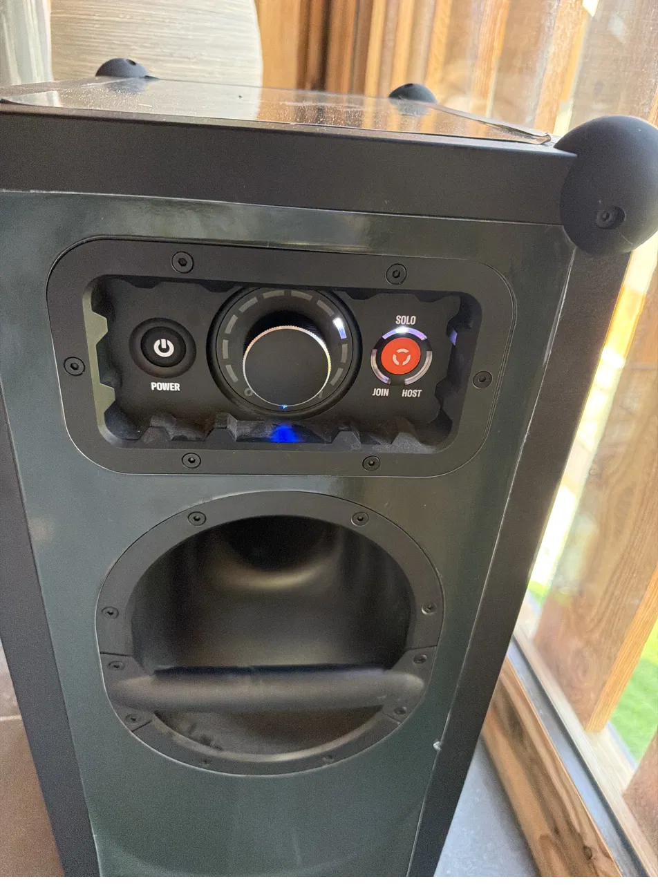 The Barn SOUNDBOKS speaker side view